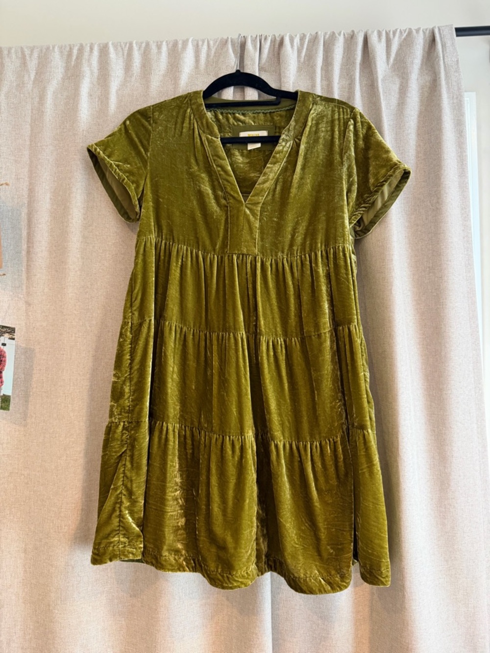 Maeve Olive Green Velvet V‑Neck Tiered Mini Dress